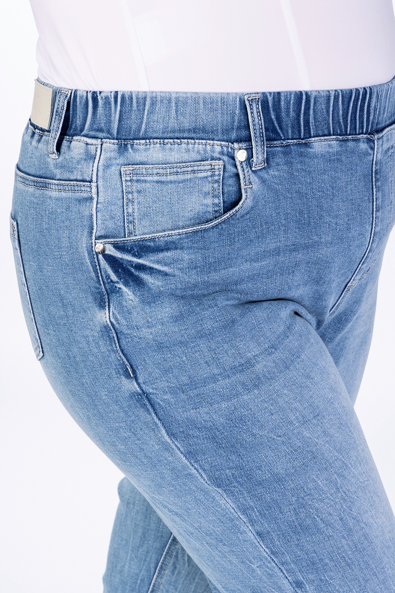 Skinny-Fit-Jeans 57Abrielle aus weichem Jog-Denim