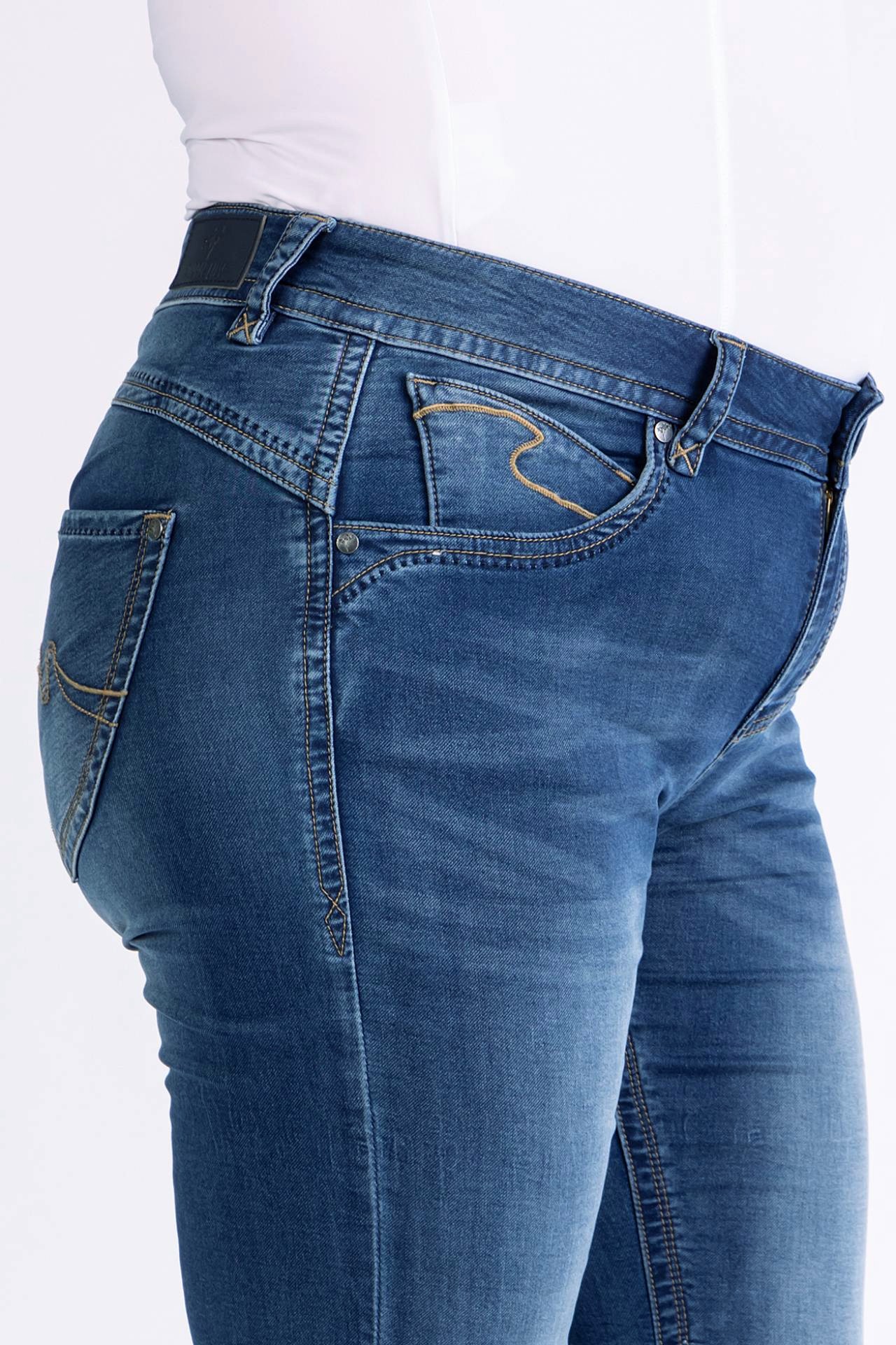 Bootcut-Jeans 57Lily aus weichem Jog-Denim 